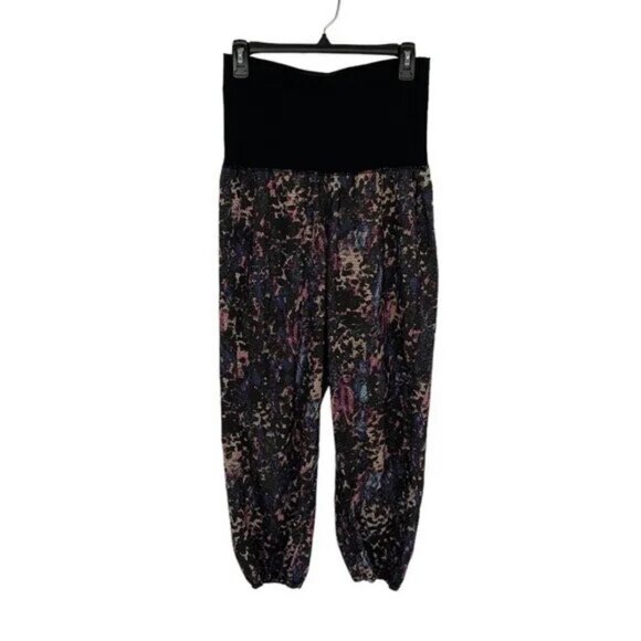 Lululemon High Rise Printed Mesh Crop Leggings Yoga Athleisure Pants 6 Capris - Picture 1 of 5